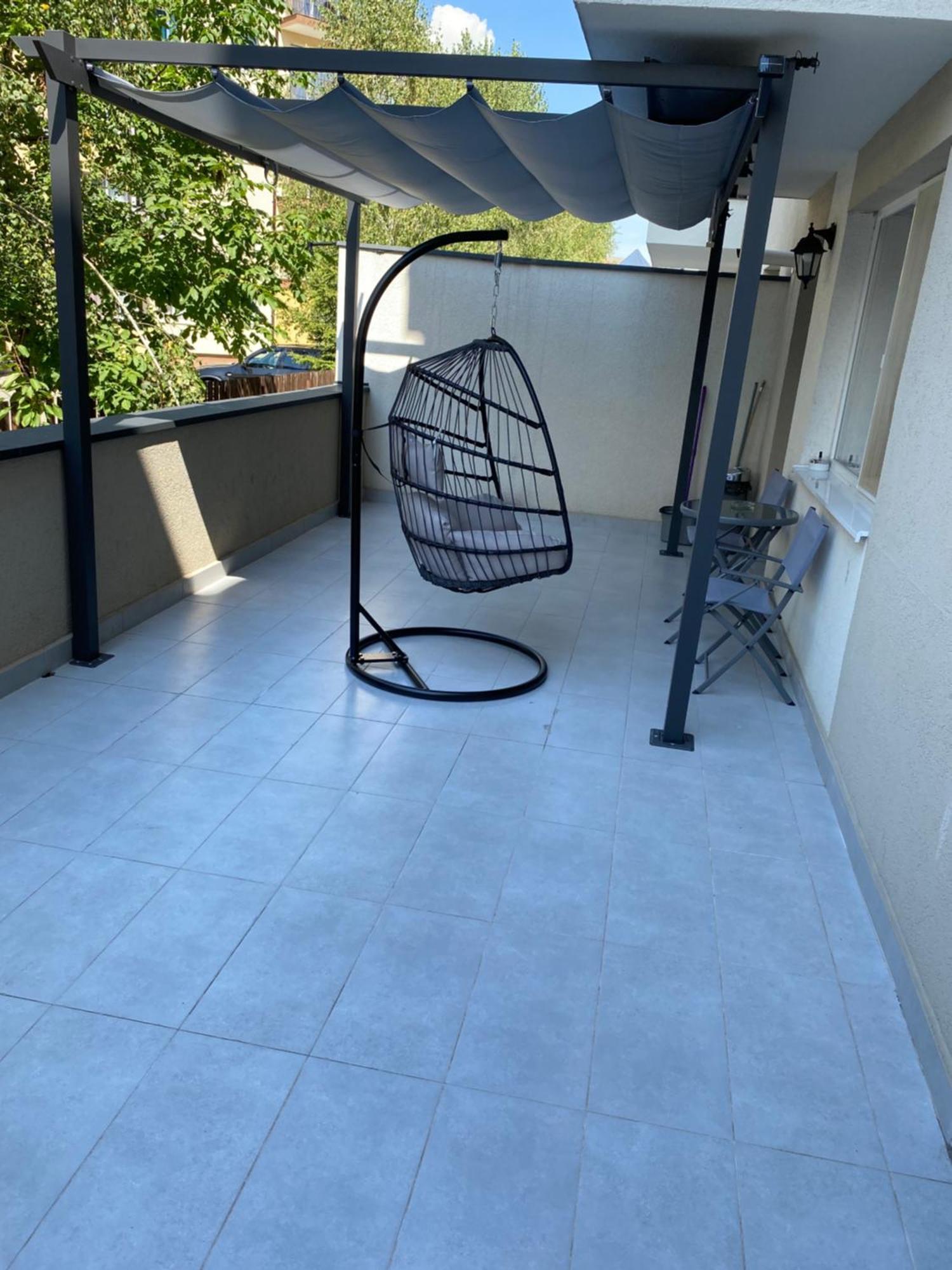Apartament Cu Terasa Atelierul De Pizza Floreşti Kültér fotó