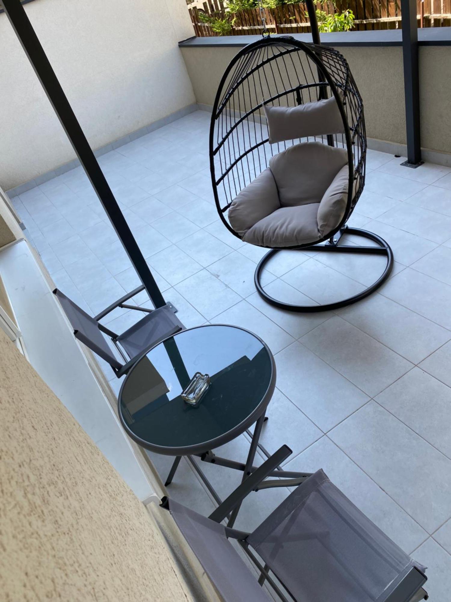 Apartament Cu Terasa Atelierul De Pizza Floreşti Kültér fotó